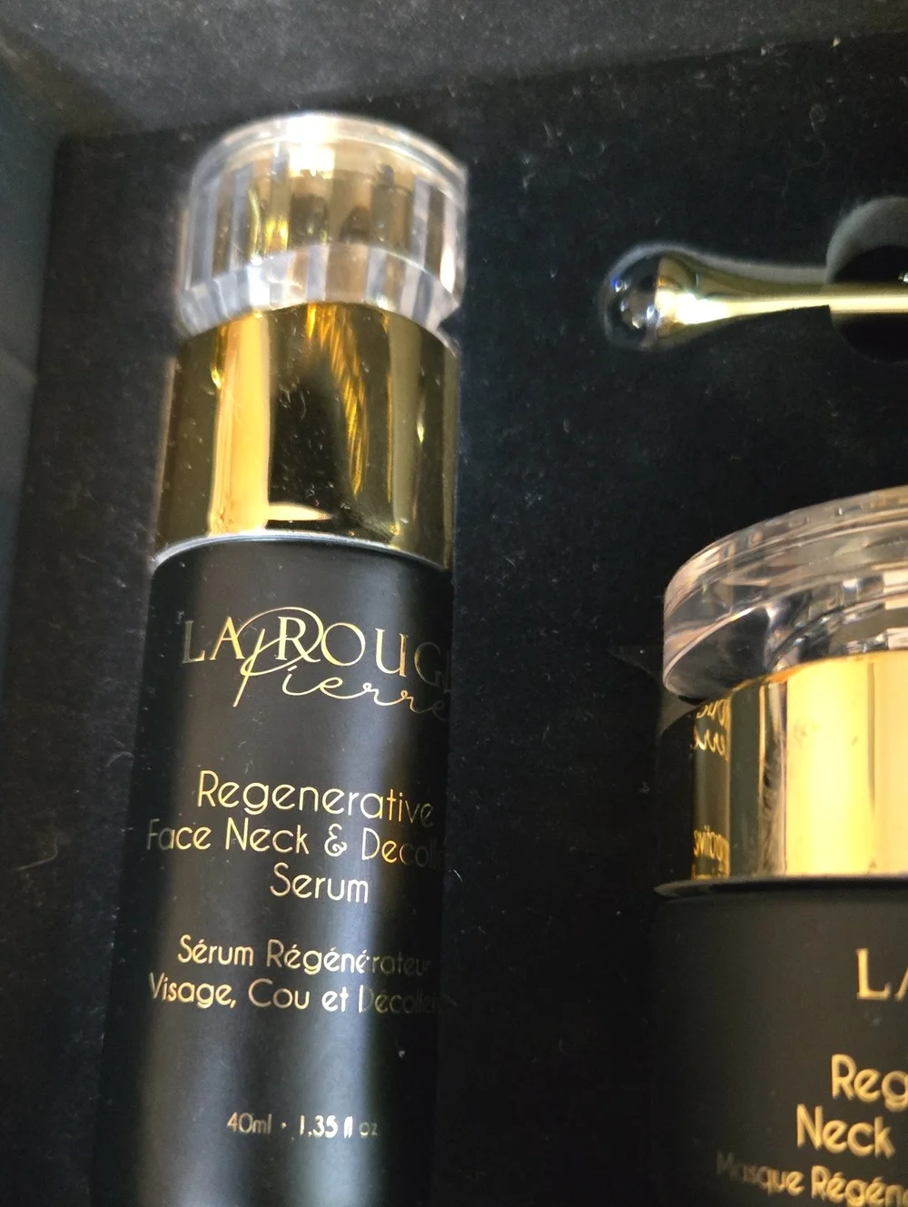 La Rouge Pierre Regenerative Face Neck & Decollete Mask - Black & Gold